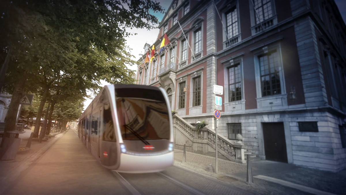 Tramway en pleine ville