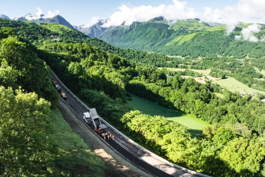 Recalibrage la chaussée de la RD 618