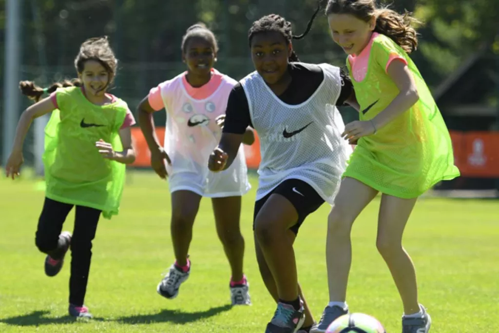 Colas Team Cup - Colas Foundation - Jeunes filles en train de jouer au football