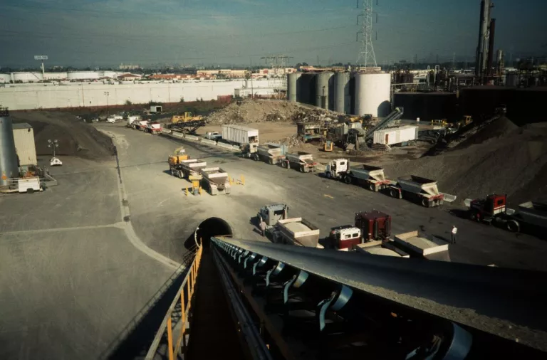 Image of Los Angeles, Californie, Etats-Unis (2001) – Port de Los Angeles, Pier 400  Illustration of Los Angeles, Californie, Etats-Unis (2001) – Port de Los Angeles, Pier 400