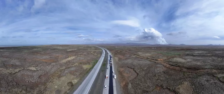 Illustration of Infrastructures routières en Islande : Colas Iceland en première ligne sur la péninsule de Reykjanes