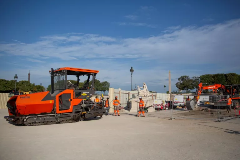 Chantier de restauration du Fer à Cheval du jardin des Tuileries