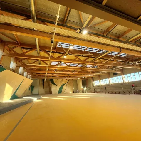 Image of Un complexe multisport écoresponsable au Bourget Illustration of Un complexe multisport écoresponsable au Bourget