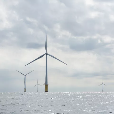 Image of Un parc éolien offshore en Normandie Illustration of Un parc éolien offshore en Normandie
