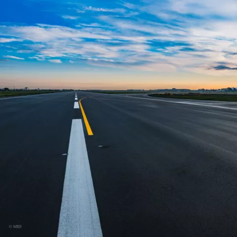 Image of Le groupe Tipco Asphalt, partenaire de Colas en Asie, a livré la troisième piste de l’aéroport international de Bangkok Illustration of Le groupe Tipco Asphalt, partenaire de Colas en Asie, a livré la troisième piste de l’aéroport international de Bangkok