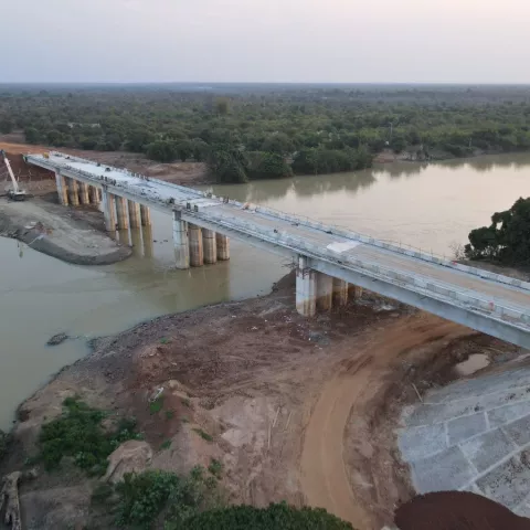 Illustration of Connecting Communities in Côte d’Ivoire