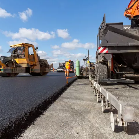 Illustration of Paris-Orly : Colas pilote un chantier aéroportuaire d’envergure