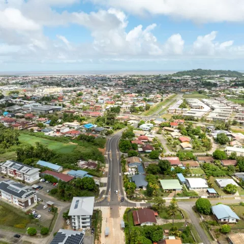 Image of Le BHNS de Cayenne : un projet de mobilité durable au cœur de la Guyane Illustration of Le BHNS de Cayenne : un projet de mobilité durable au cœur de la Guyane