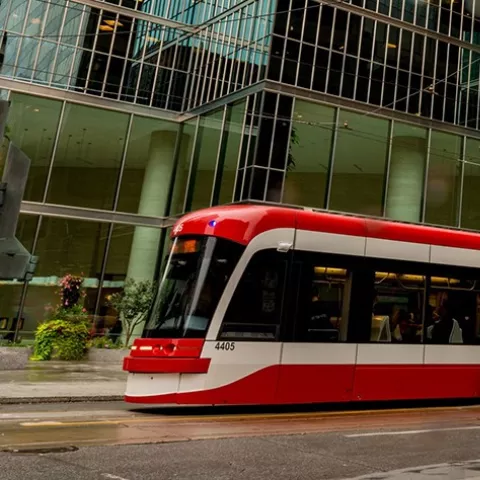 Illustration of Colas Rail remporte son premier contrat de voies ferrées urbaines au Canada