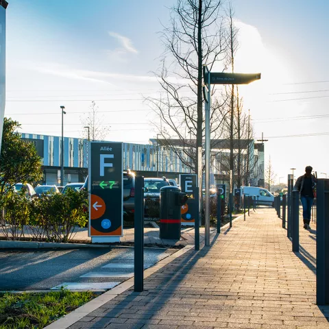 Illustration of Colas investit dans Parkki, start-up spécialiste de la mobilité intelligente