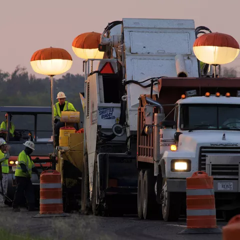 Illustration of Colas acquiert les actifs de la société Granite Contracting LLC aux Etats-Unis
