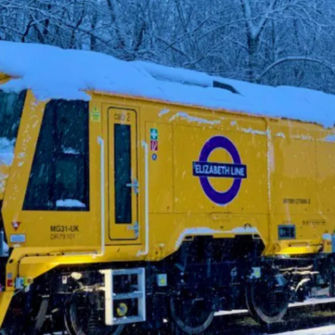 Image of Colas Rail renforce sa présence au Royaume-Uni avec un contrat de maintenance ferroviaire pour la ligne Elizabeth Illustration of Colas Rail renforce sa présence au Royaume-Uni avec un contrat de maintenance ferroviaire pour la ligne Elizabeth