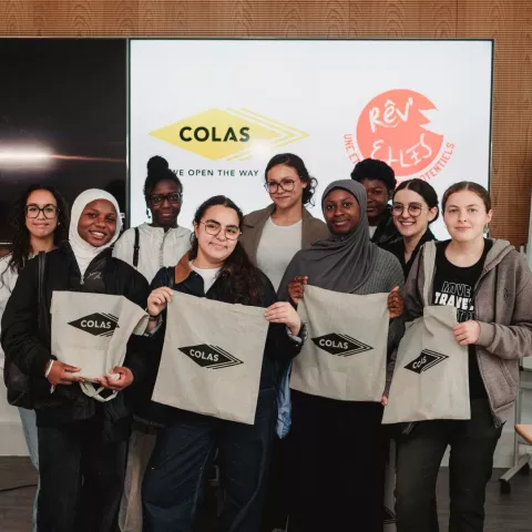 Illustration of Colas Foundation and Rêv’Elles: inspiring encounters between employees and young women from underprivileged backgrounds