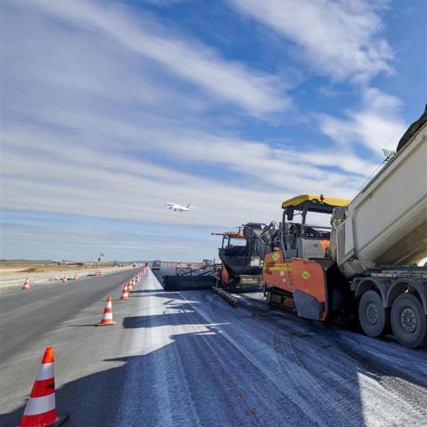 Illustration of Aéroport Paris-Charles de Gaulle - Chantier de haute voltige