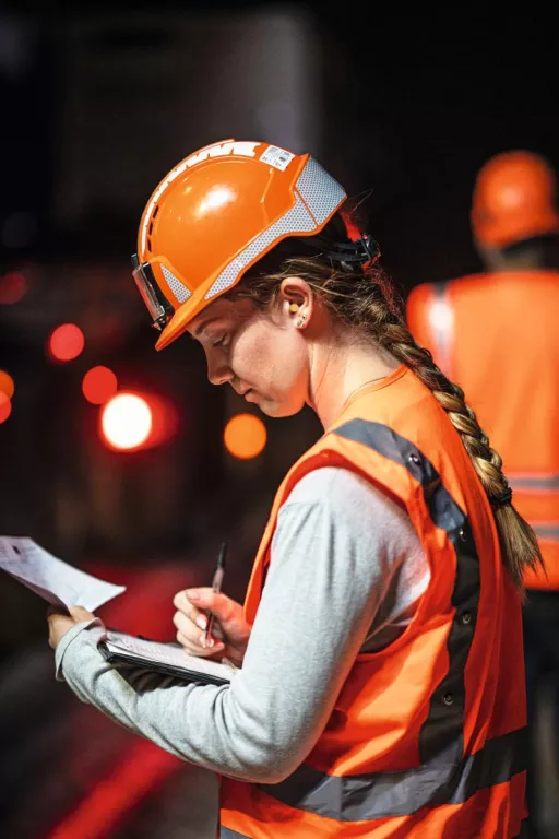 Collaborateurs sur le chantier Vegeroad de la RN106 